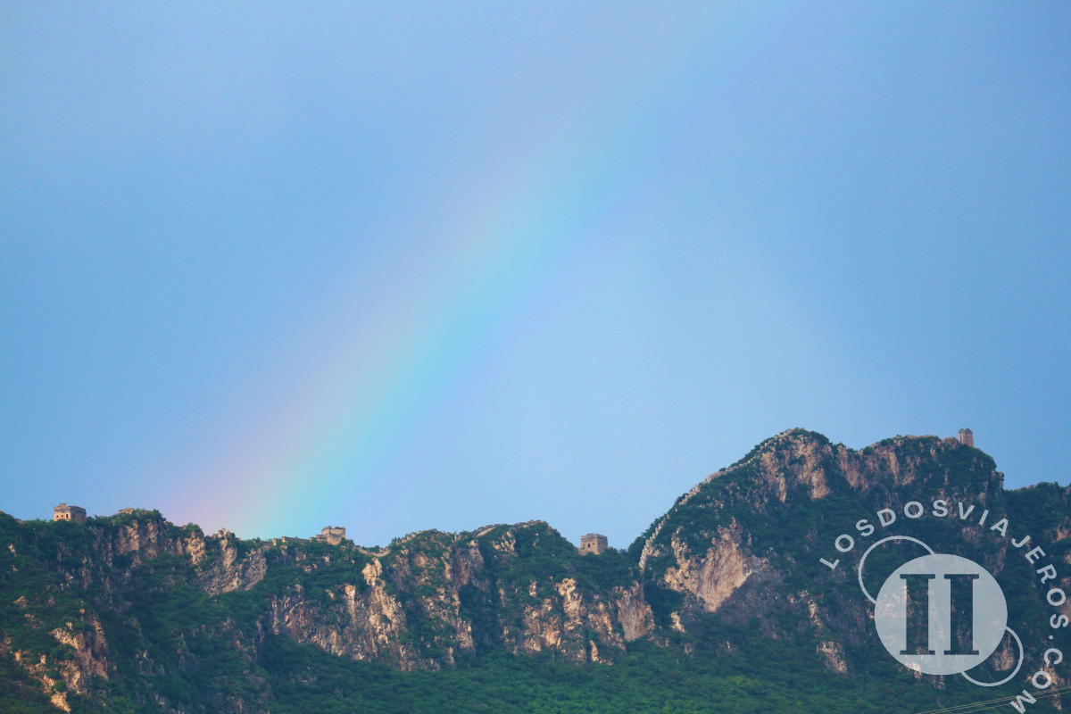 Arcoiris sobre la Muralla China de Simatai
