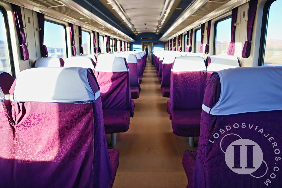 Billete tipo butaca, no aconsejable para 20 horas de viaje