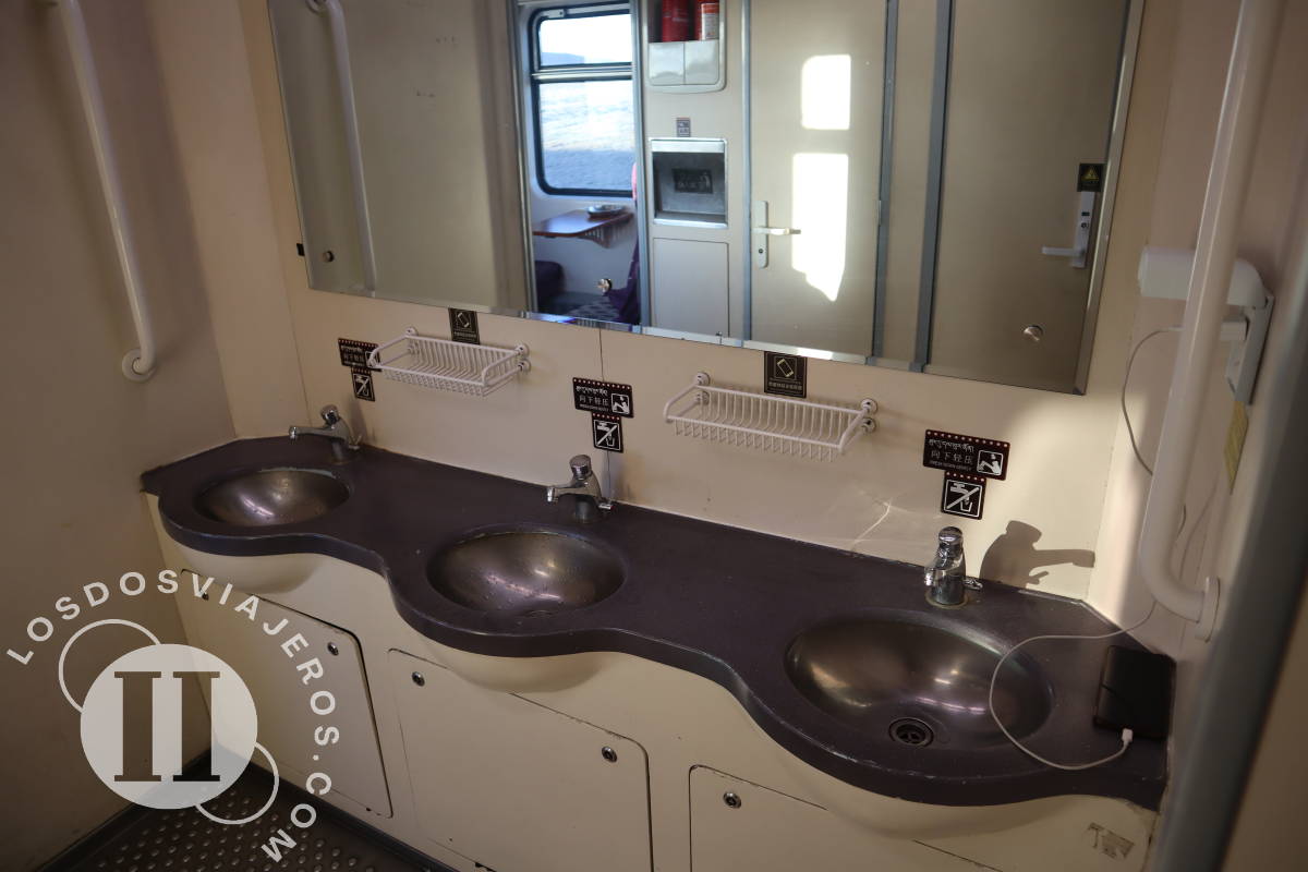 Zona de lavado en el transtibetano