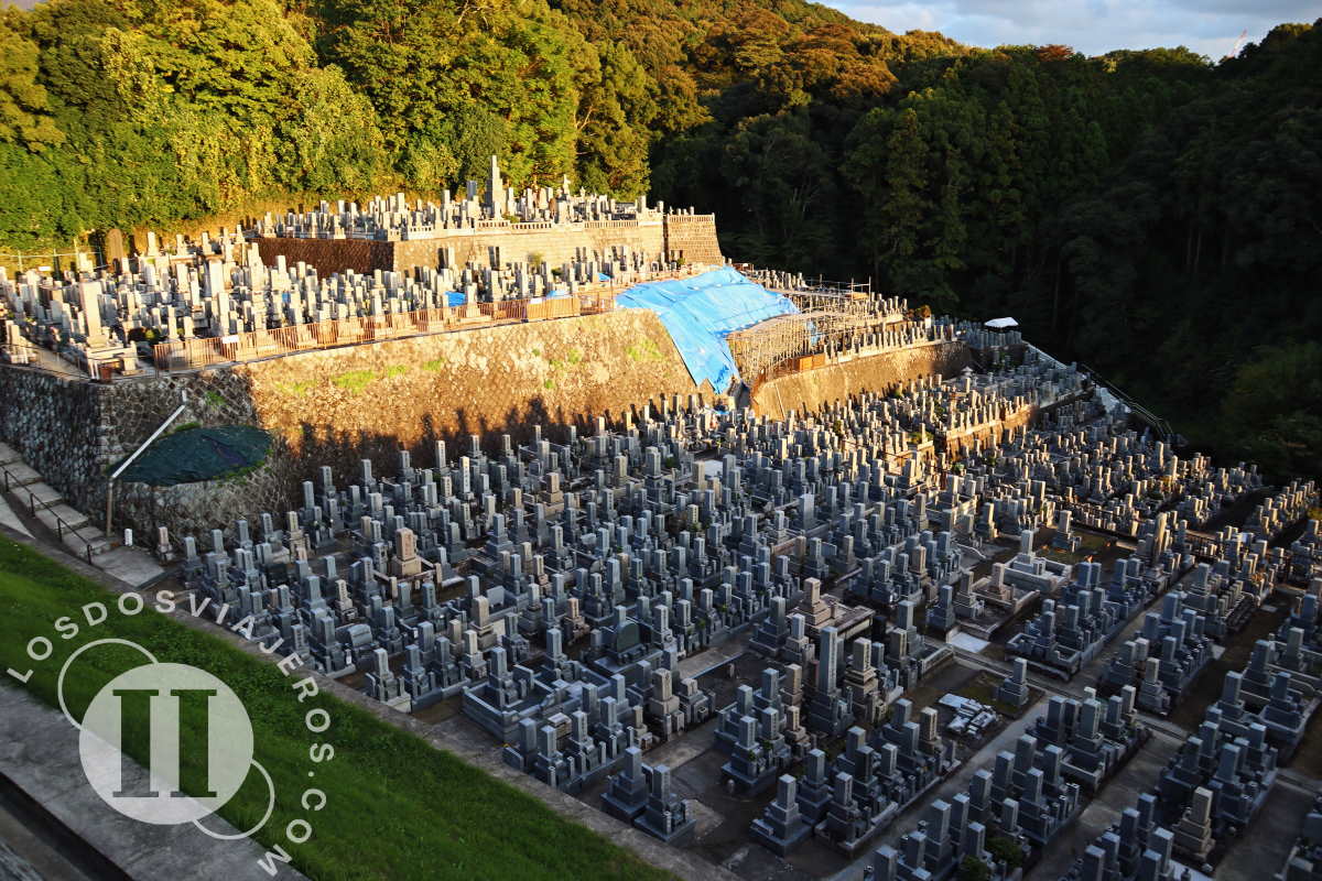 El Cementerio Otani con sus 20.000 tumbas