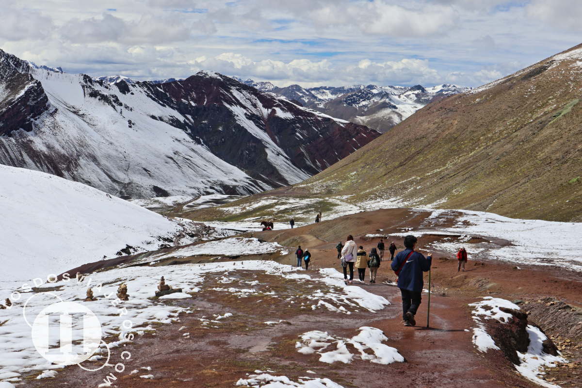 Shere bajando tan feliz después del trekking