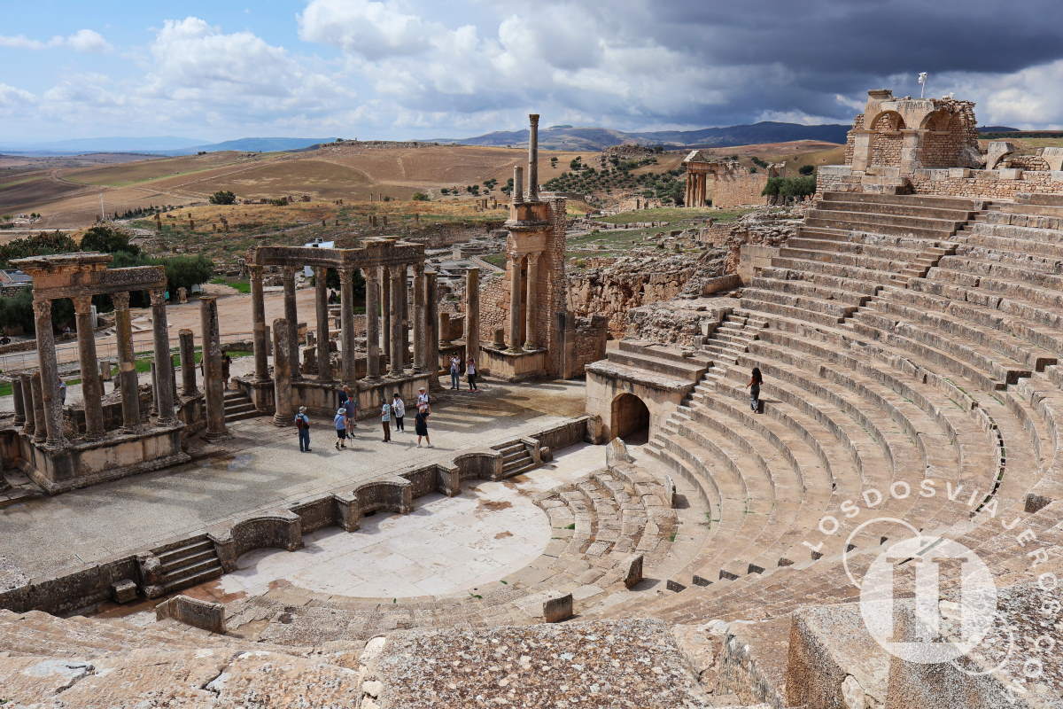 Qué ver en Túnez: El anfiteatro de Dougga
